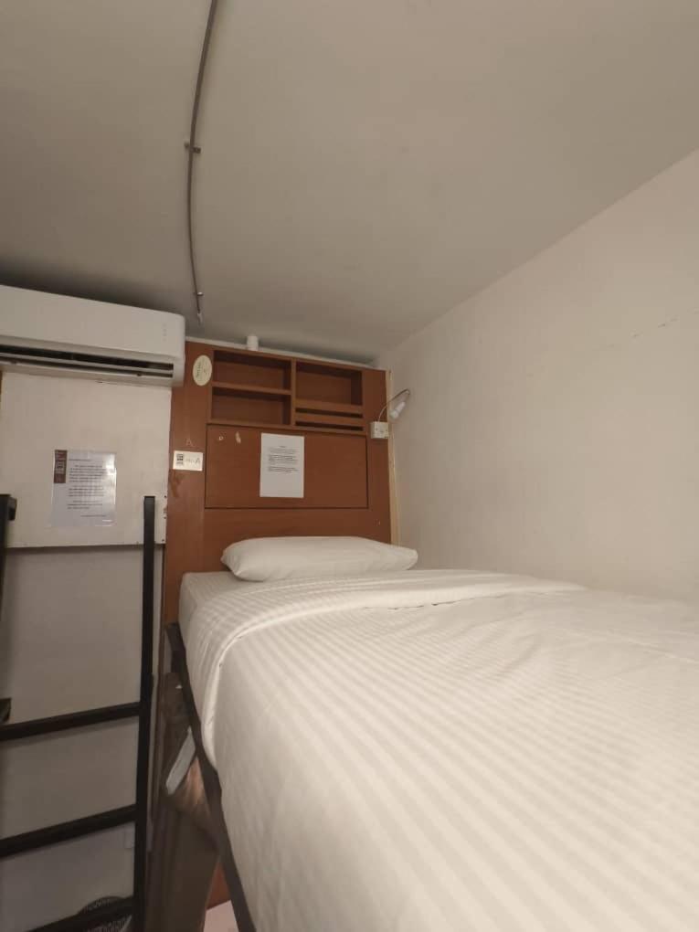Red Inn Court Джордж Таун Екстериор снимка