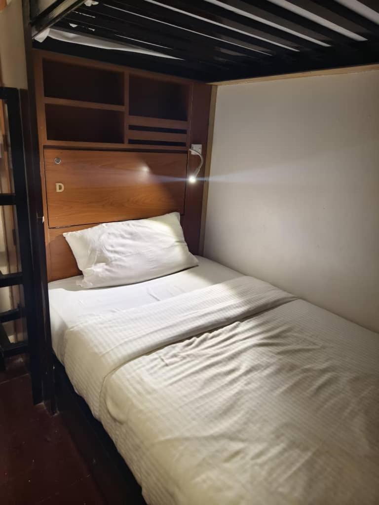 Red Inn Court Джордж Таун Екстериор снимка