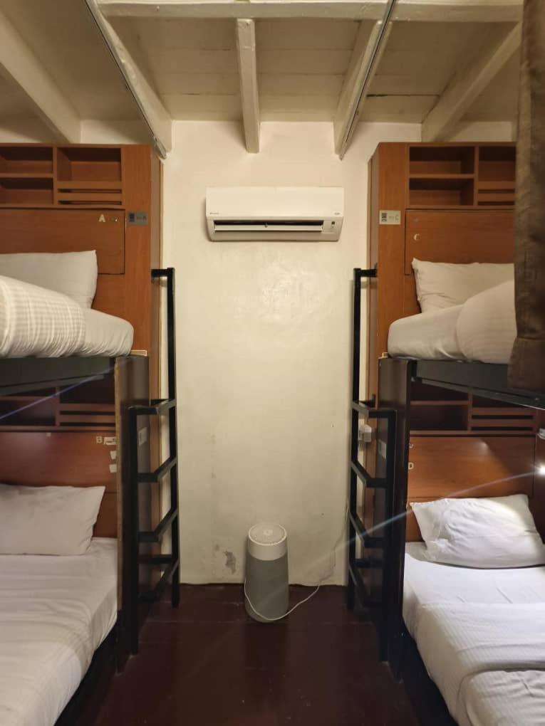 Red Inn Court Джордж Таун Екстериор снимка