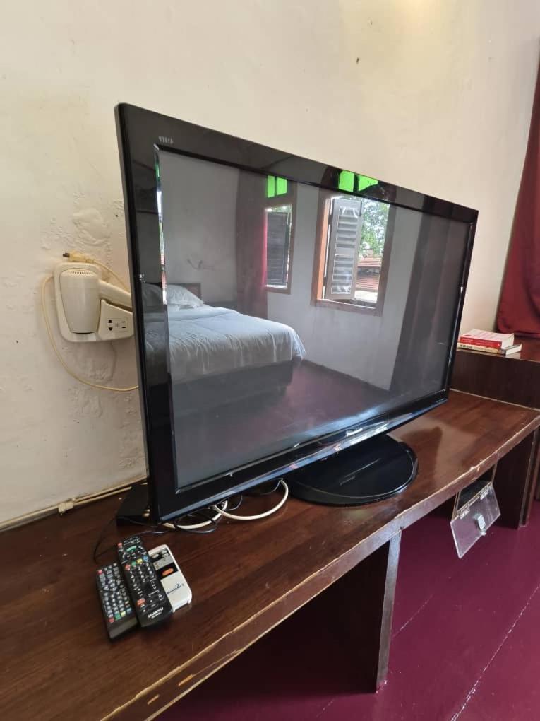 Red Inn Court Джордж Таун Екстериор снимка